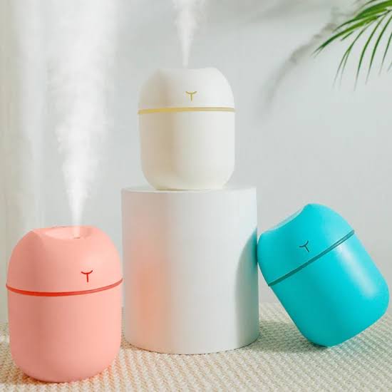 Mini Cute Air Humidifier with RGB Light – 220ML Portable Mist Humidifier